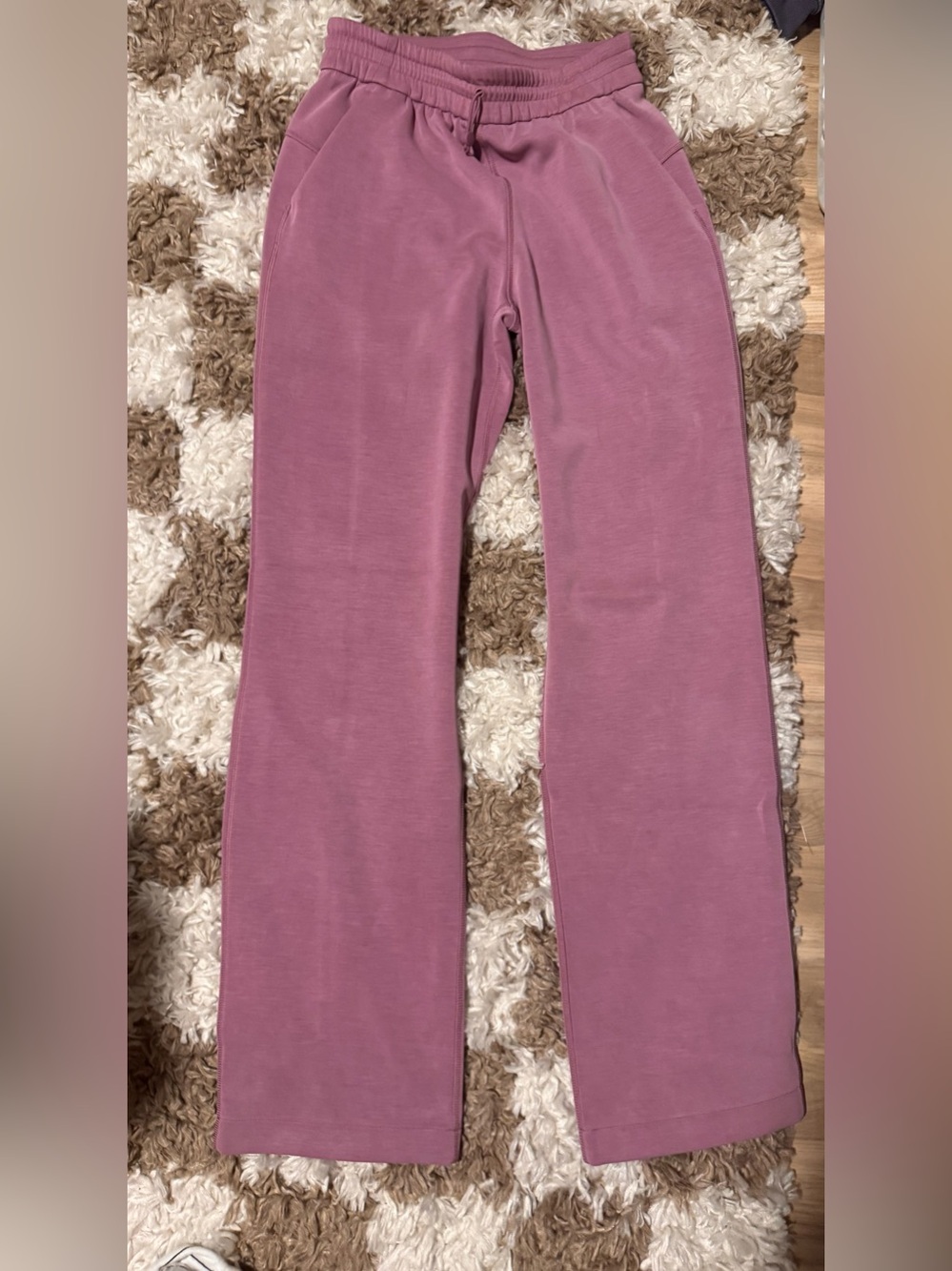 Lululemon Softstreme size 4